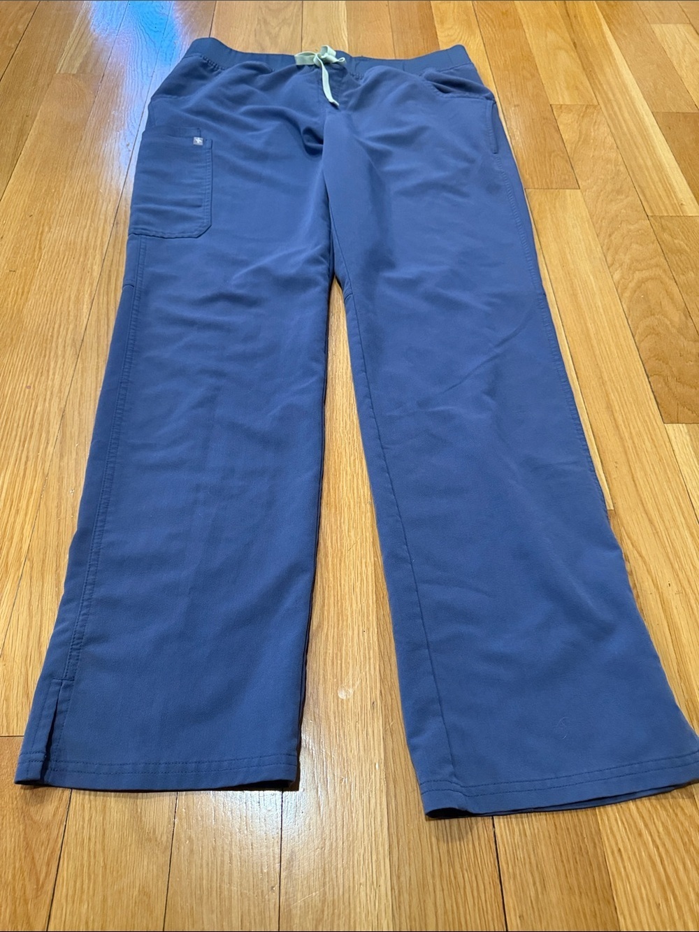 Figs women’s Kade straight scrub pants size large/T.